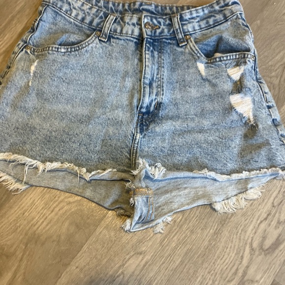 Divided Blue High Waist Distressed Shorts - Picture 4 of 5